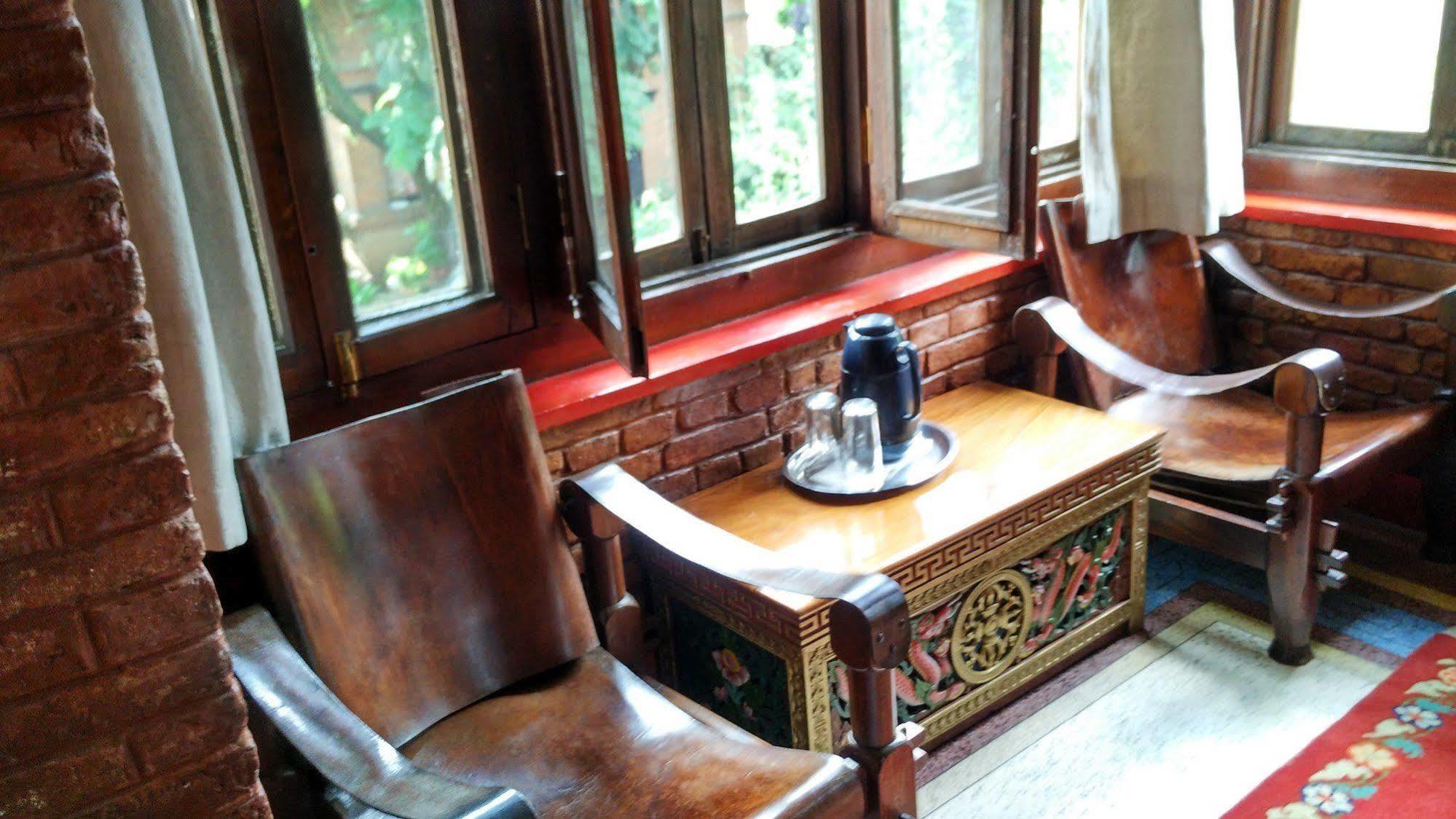 Hotel Vajra Katmandou Extérieur photo